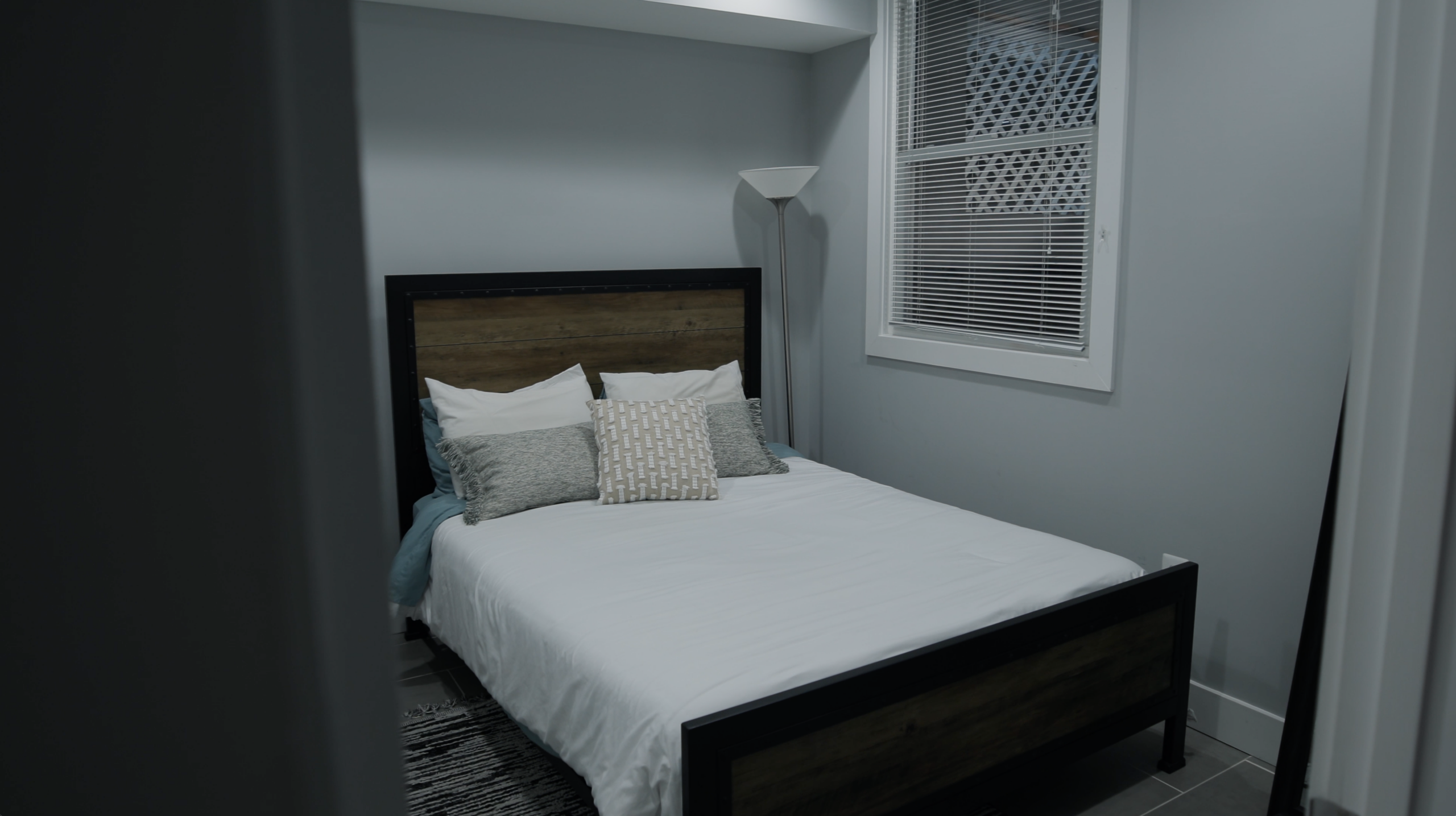 Jordan Room – Main Haus